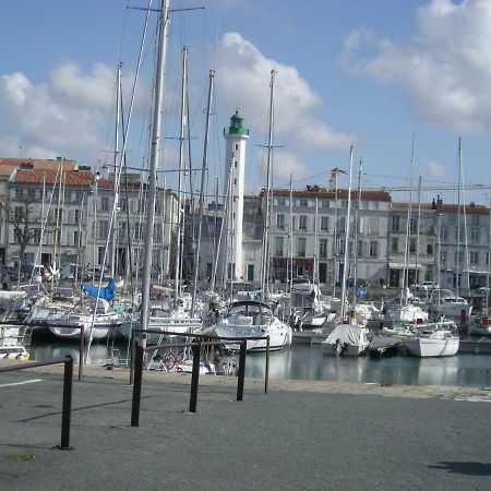 Appartement Au Calme Centre Ville A 2 Pas Du Vieux Marche La Rochelle  Dış mekan fotoğraf
