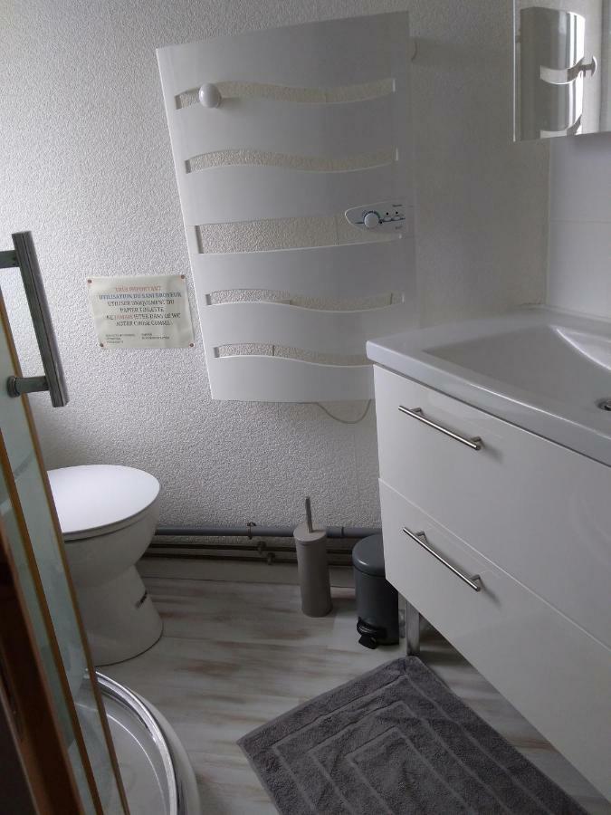 Appartement Au Calme Centre Ville A 2 Pas Du Vieux Marche La Rochelle  Dış mekan fotoğraf