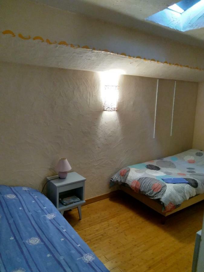Appartement Au Calme Centre Ville A 2 Pas Du Vieux Marche La Rochelle  Dış mekan fotoğraf